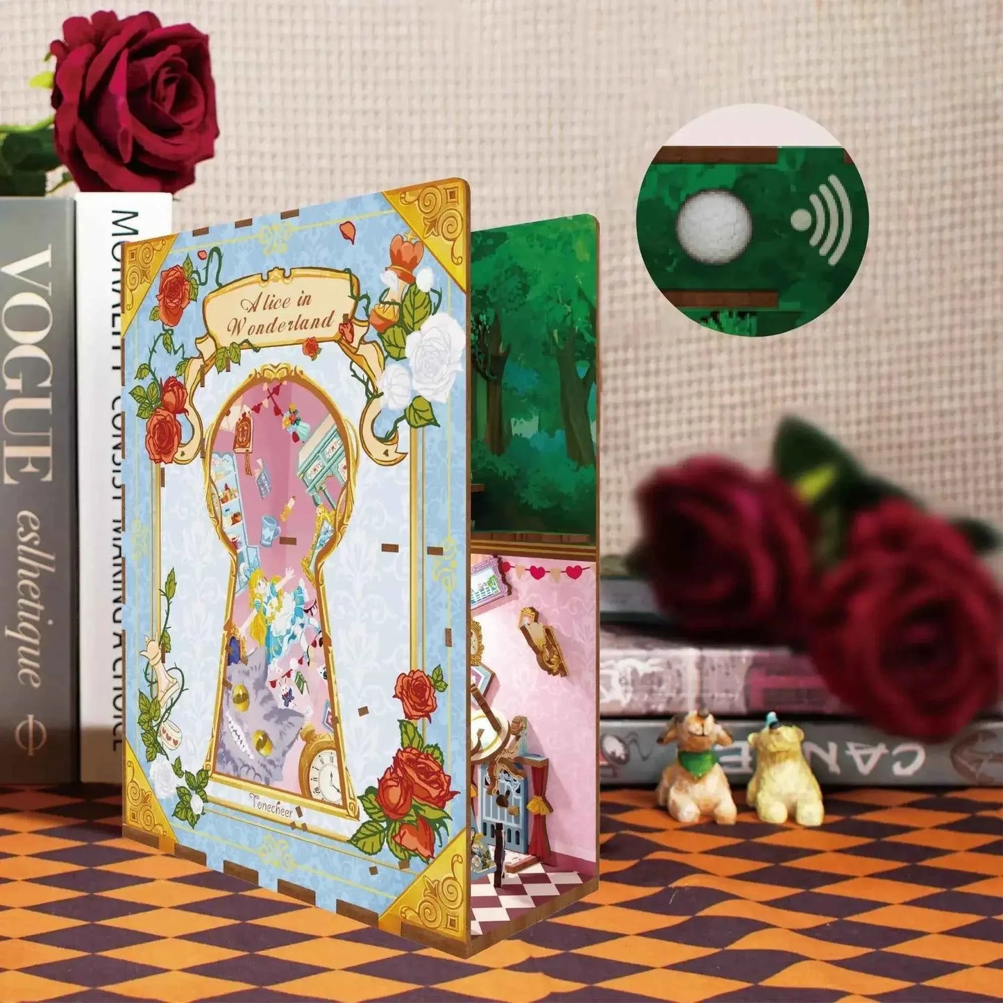 Book Nook: Alice in Wonderland